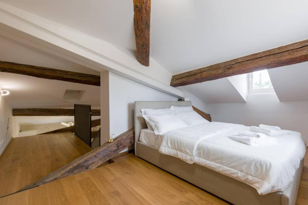 Luxury Design Apt With Amazing View Lejlighed Verona Eksteriør billede
